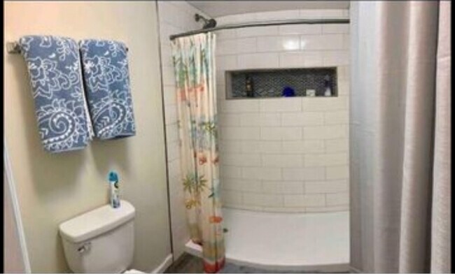 Foto del edificio - 7 Odess Ln