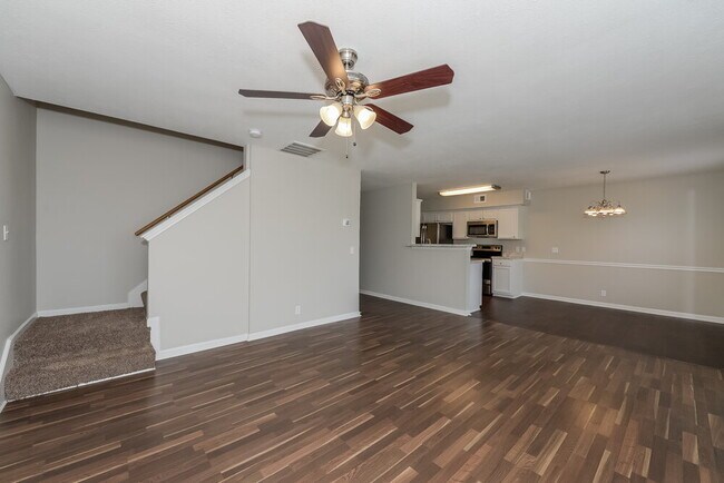 Building Photo - 3035 Ace Wintermeyer Dr