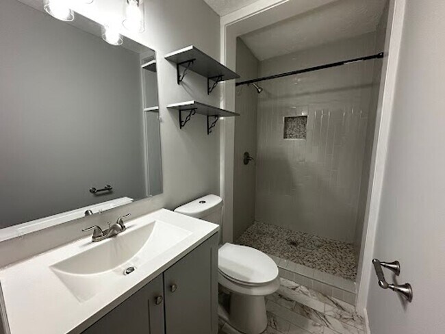 Foto del edificio - 3 Bed and 2 Bath in Covington, GA!