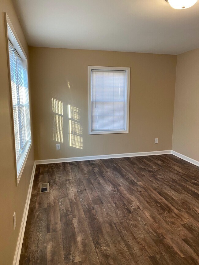 Foto del edificio - 114 Woodrow Street, Unit 6