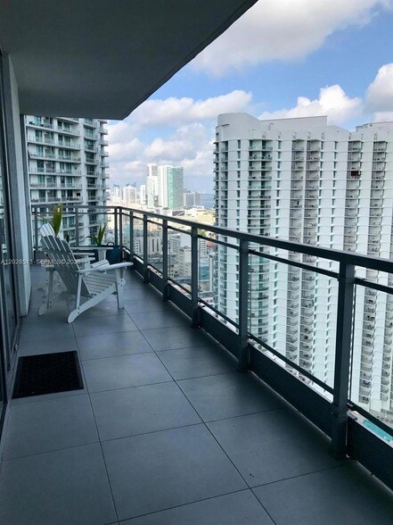 Foto del edificio - 92 SW 3rd St
