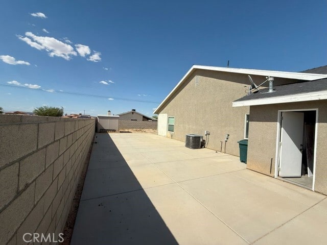 Foto del edificio - 9425 Evelyn Ave