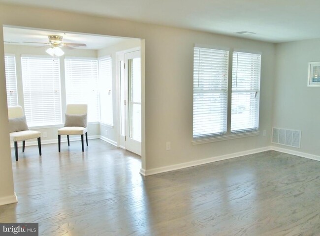 Building Photo - 13112 Briarcliff Terrace