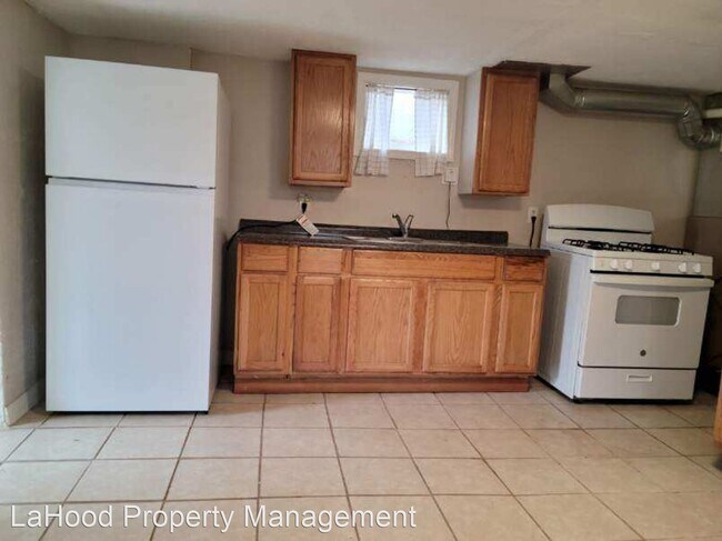 Building Photo - 1 br, 1.5 bath House - 120 Edgehill Avenue