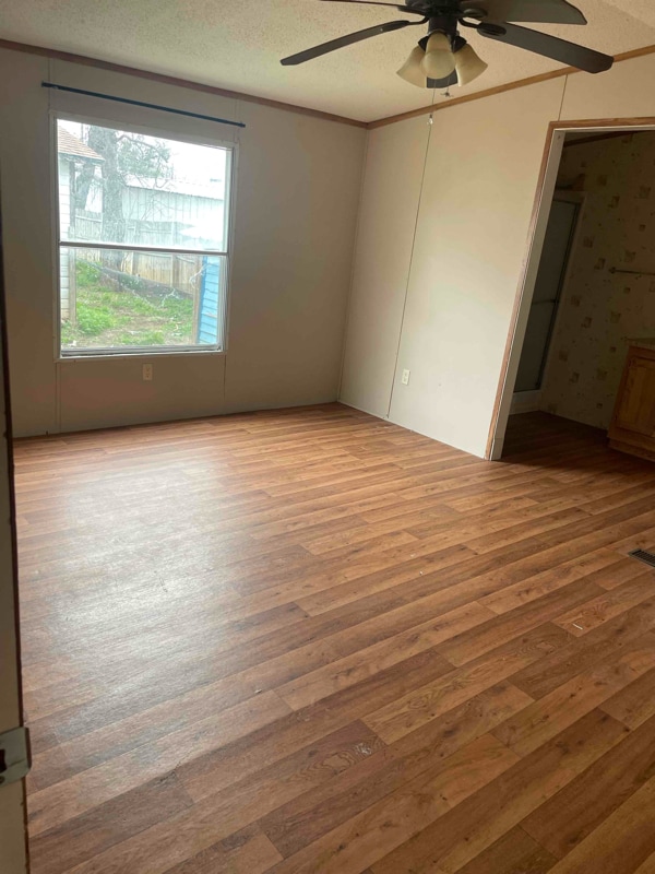Building Photo - 3327 TX-22