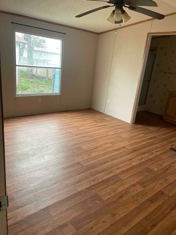 Foto del edificio - 3327 TX-22
