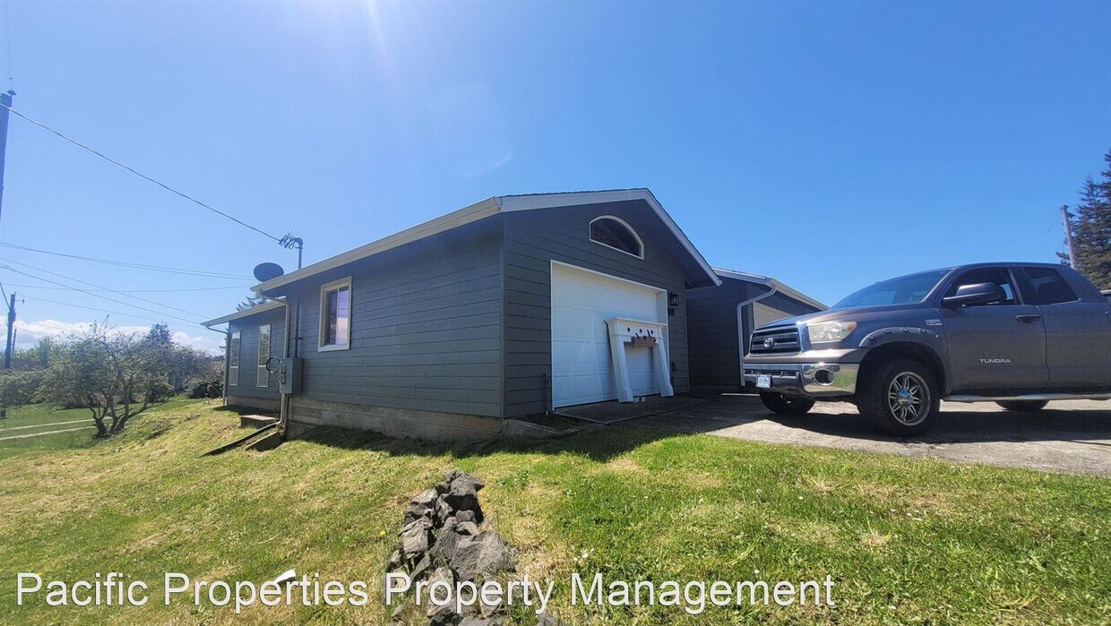 3323 Lindberg Ave, Coos Bay, OR 97420 House Rental in Coos Bay, OR