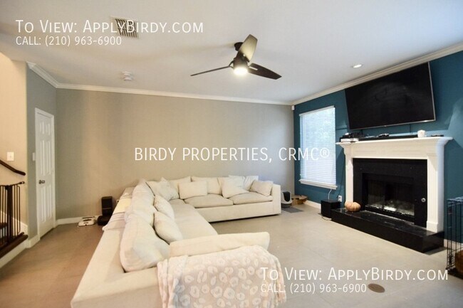 Foto del edificio - 8708 Laurel Canyon Dr