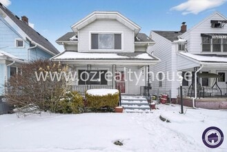 Building Photo - 1105 Ketcham Ave