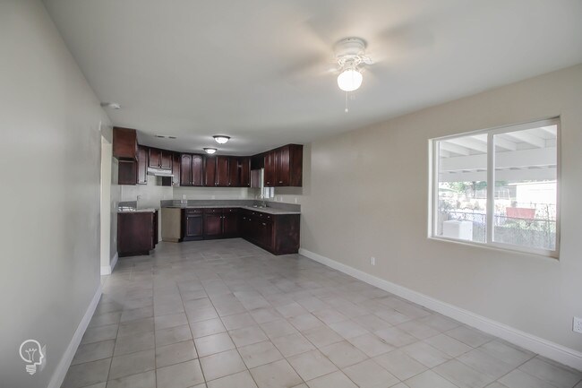 Casa principal - 906 Wilson Ave