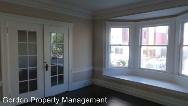 Building Photo - 563 Capp St
