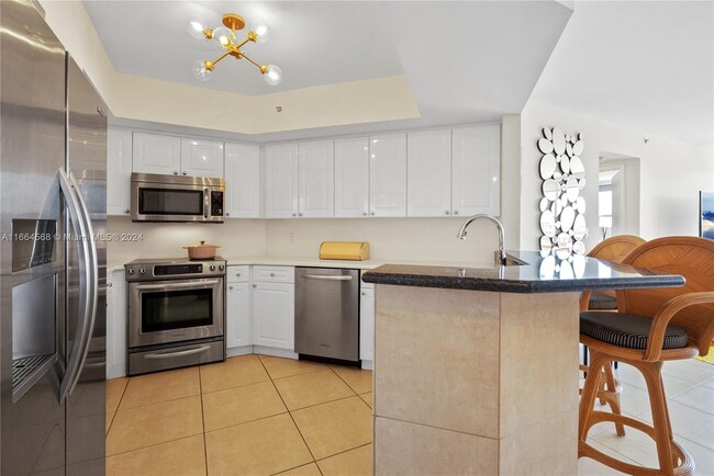 Foto del edificio - 1800 Sunset Harbour Dr