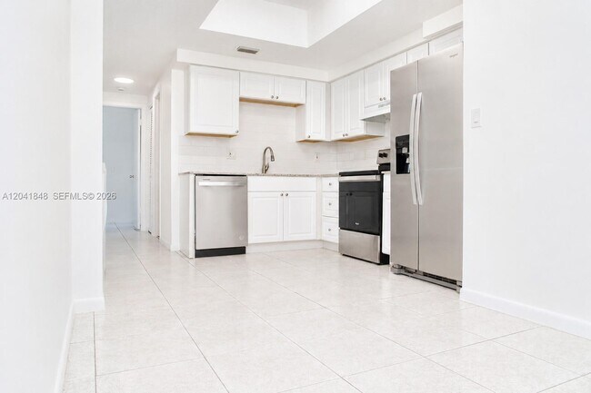 Foto del edificio - 411 SE 10th St