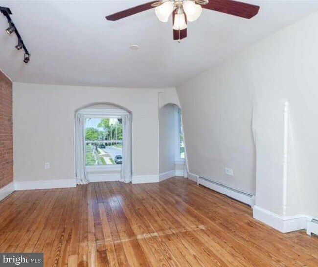 Foto del edificio - 1810 Mt Salem Ln