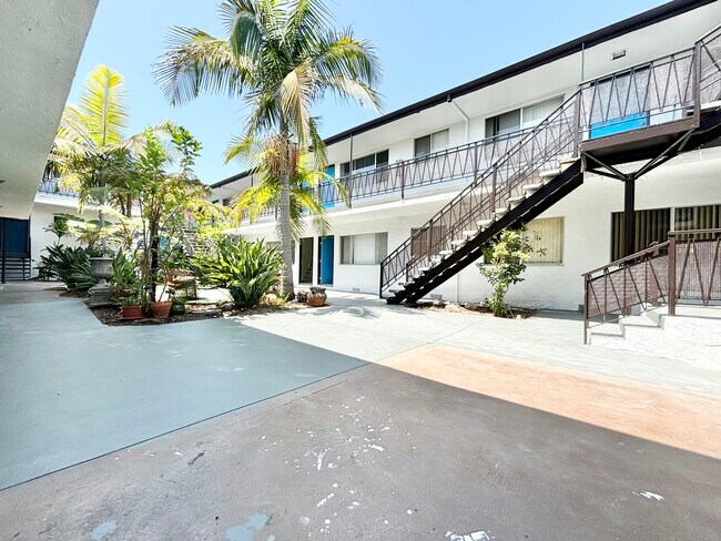 Building Photo - Ocean Park Residences