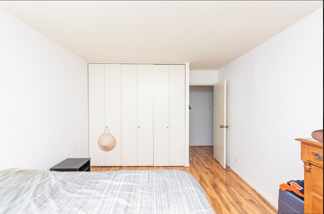 Foto del edificio - 211 E Ohio St