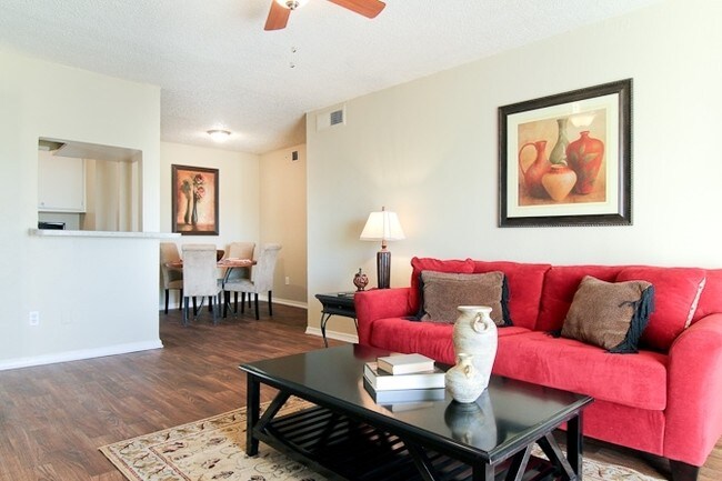 North Story Apartments Irving Tx Living Room Area North Story Apartments