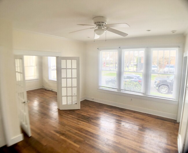 Bedroom - 601 Louisiana Ave