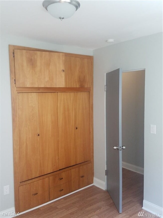 5 br, 2.5 bath House - 9257 51st Ave S Unit B photo'