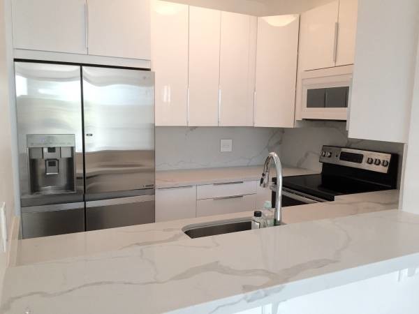 Kitchen - 23901 Civic Center Way