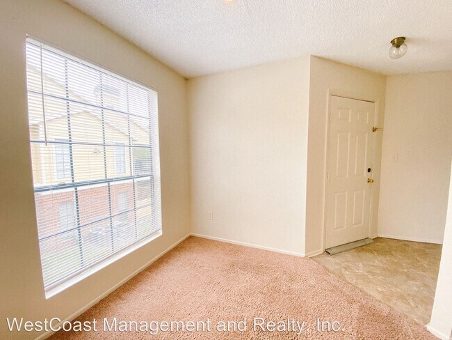 Building Photo - 8754 Mallard Reserve Dr