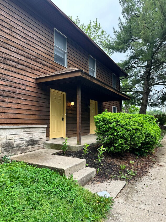 Foto principal - 720 W 17th St