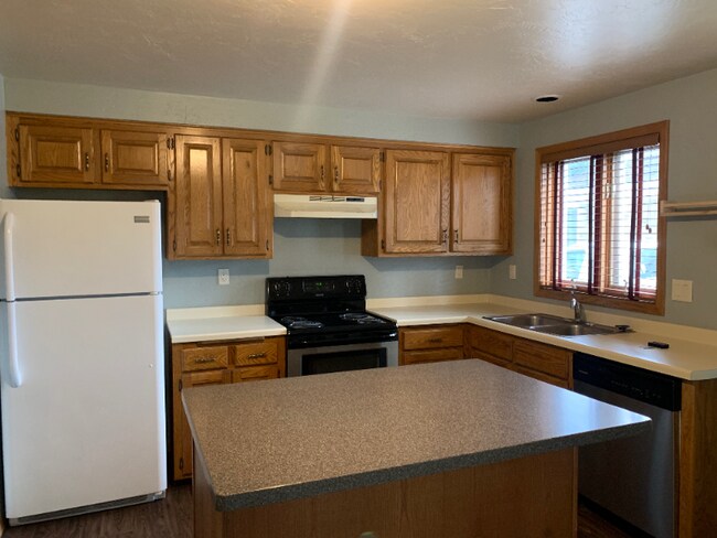 Foto del edificio - 2216 Woodrow Way