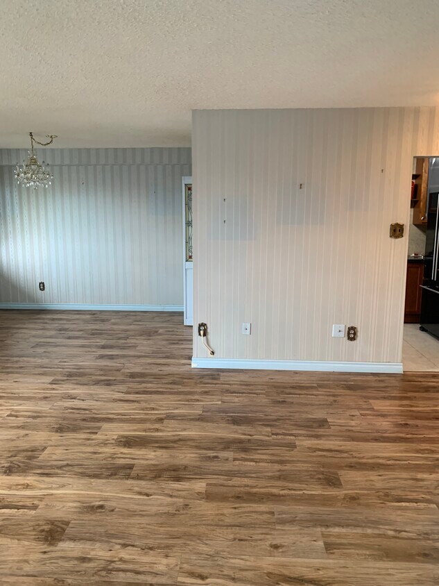 Unit 702, Brantford, ON N3R 6M3 Condo for Rent in Brantford, ON