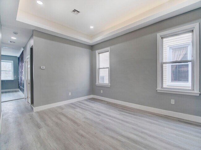 Foto del edificio - 20 W 49th St