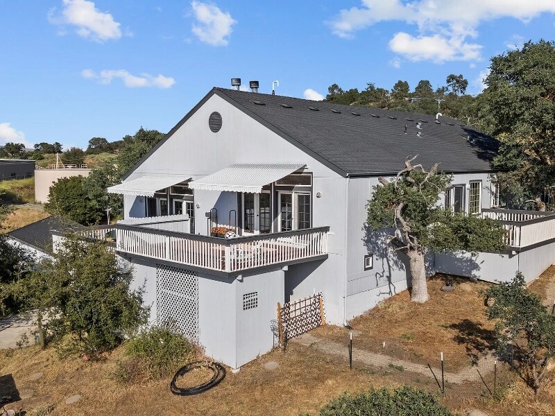 Primary Photo - 29900 San Joaquin Dr