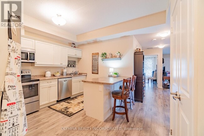 Photo du bâtiment - 4644 Pettit Ave