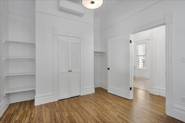 Foto del edificio - 1443 Stanton St