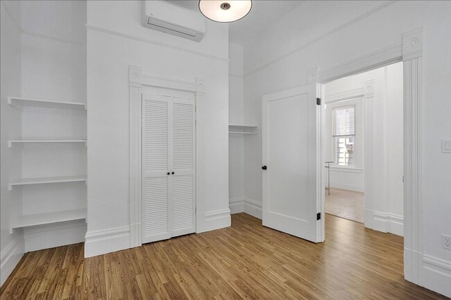 Building Photo - 1443 Stanton St