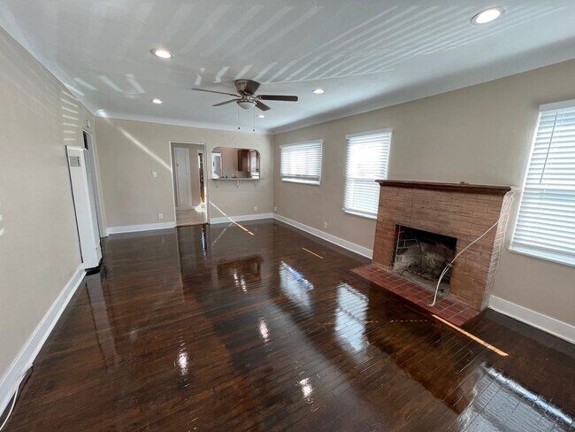 Foto del edificio - 33rd Duplex