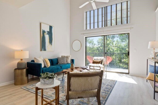 Foto del edificio - 11203 Ranch Rd 2222