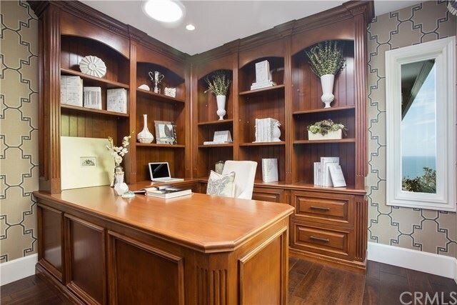 Building Photo - 1175 Coast View Dr