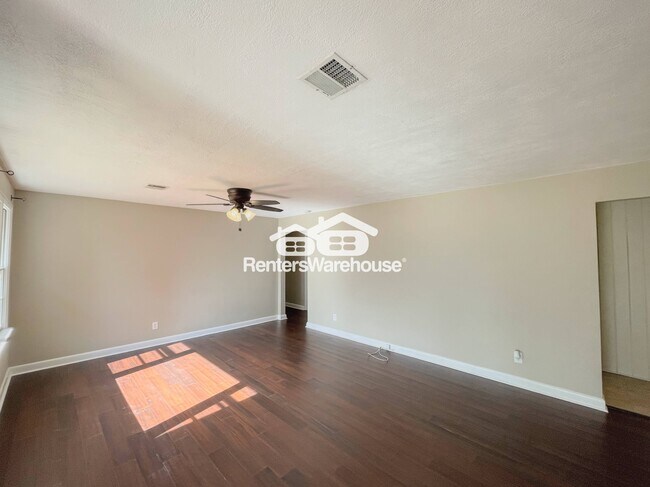 Foto del edificio - 3904 S Rd