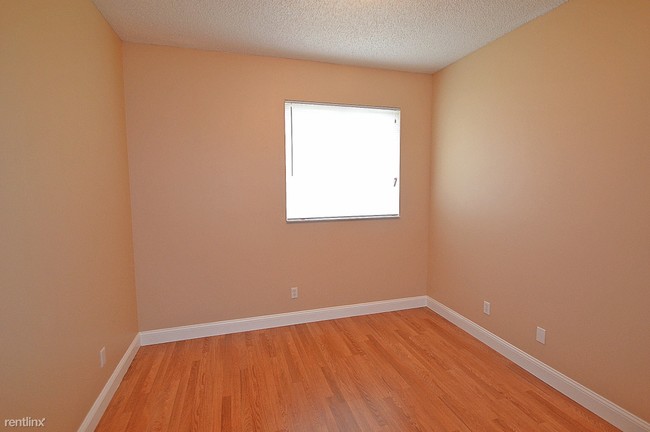 Foto del edificio - 5013 SW 135th Ave