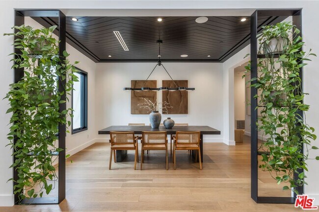 Foto del edificio - 18938 Wells Dr