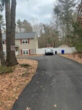 Building Photo - 315 Richmond St