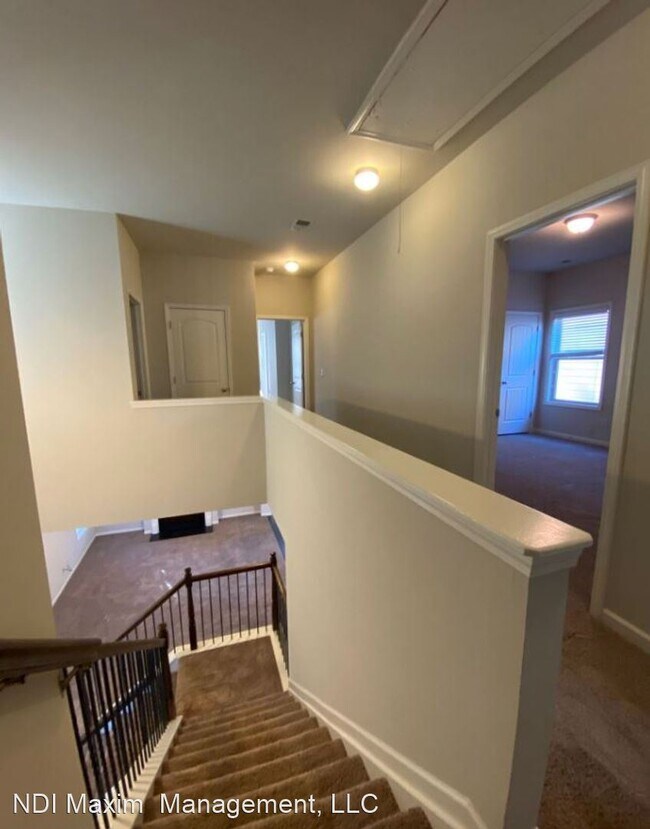 Building Photo - 4 br, 2.5 bath House - 6056 Apple Grove Road