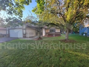 Building Photo - 6028 68th Ave N