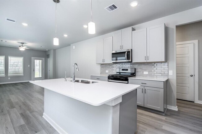 Building Photo - 344 Willow Sage Ct
