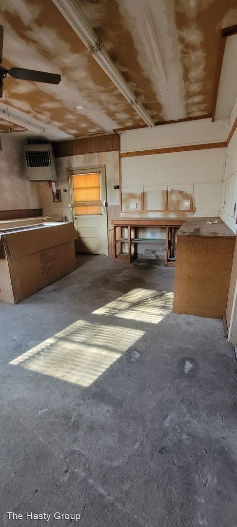 Building Photo - 3 br, 2 bath House - 8500 Evanston Avenue