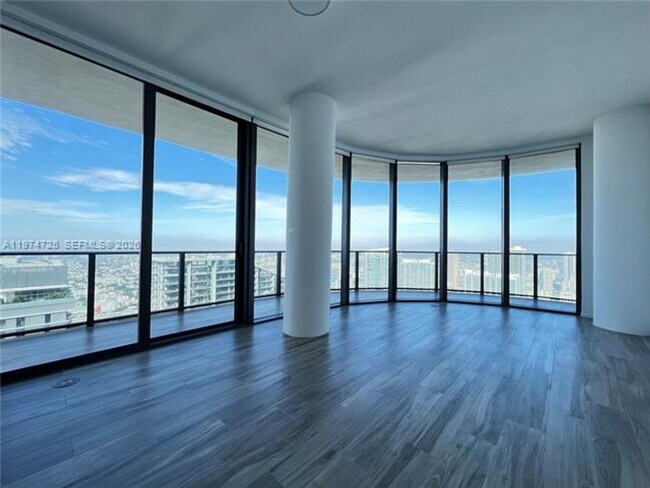 Foto del edificio - 801 S Miami Ave