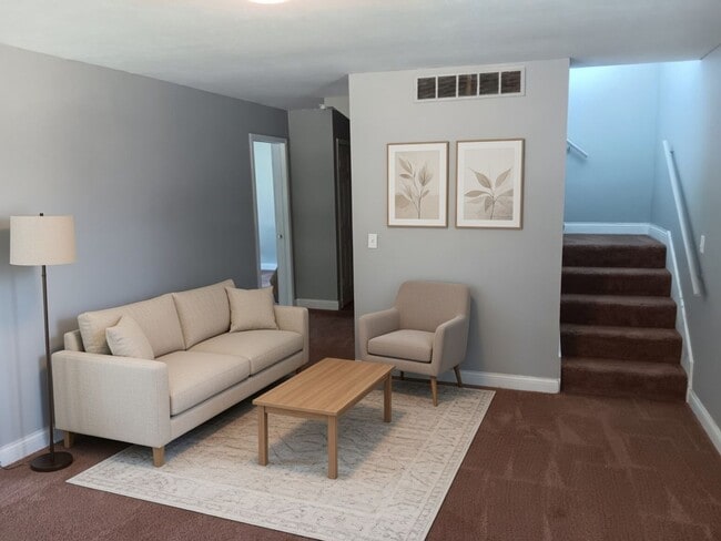 Foto del edificio - 4 Bed / 2 Full Bath House with Attached Garage — Brand-New Appliances - Built 2006