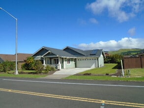 Building Photo - 67-1274-1274 Pua'ena St