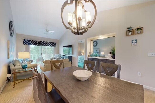 Foto del edificio - 616 River Oaks Dr