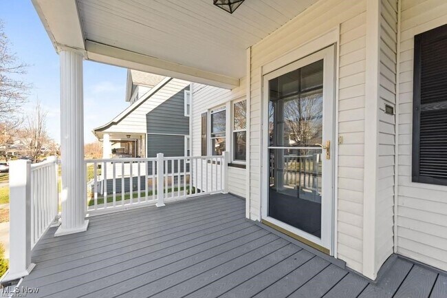 Foto del edificio - 1643 Lincoln Ave