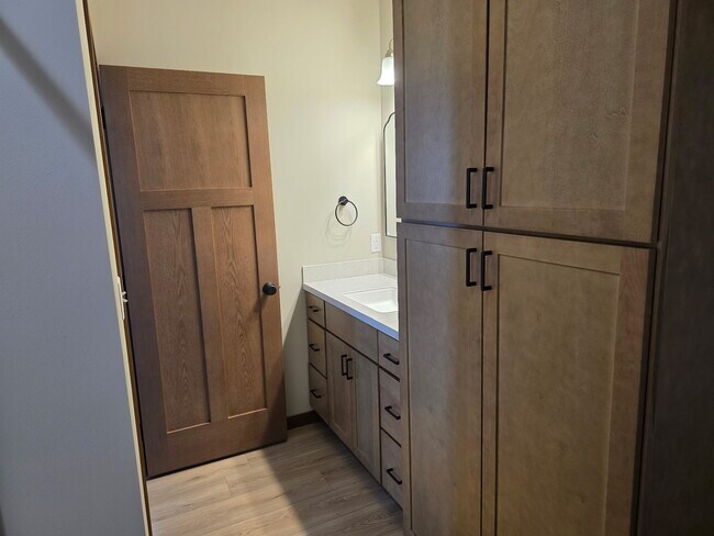 Foto del edificio - 2217 Overlook Ridge Ct